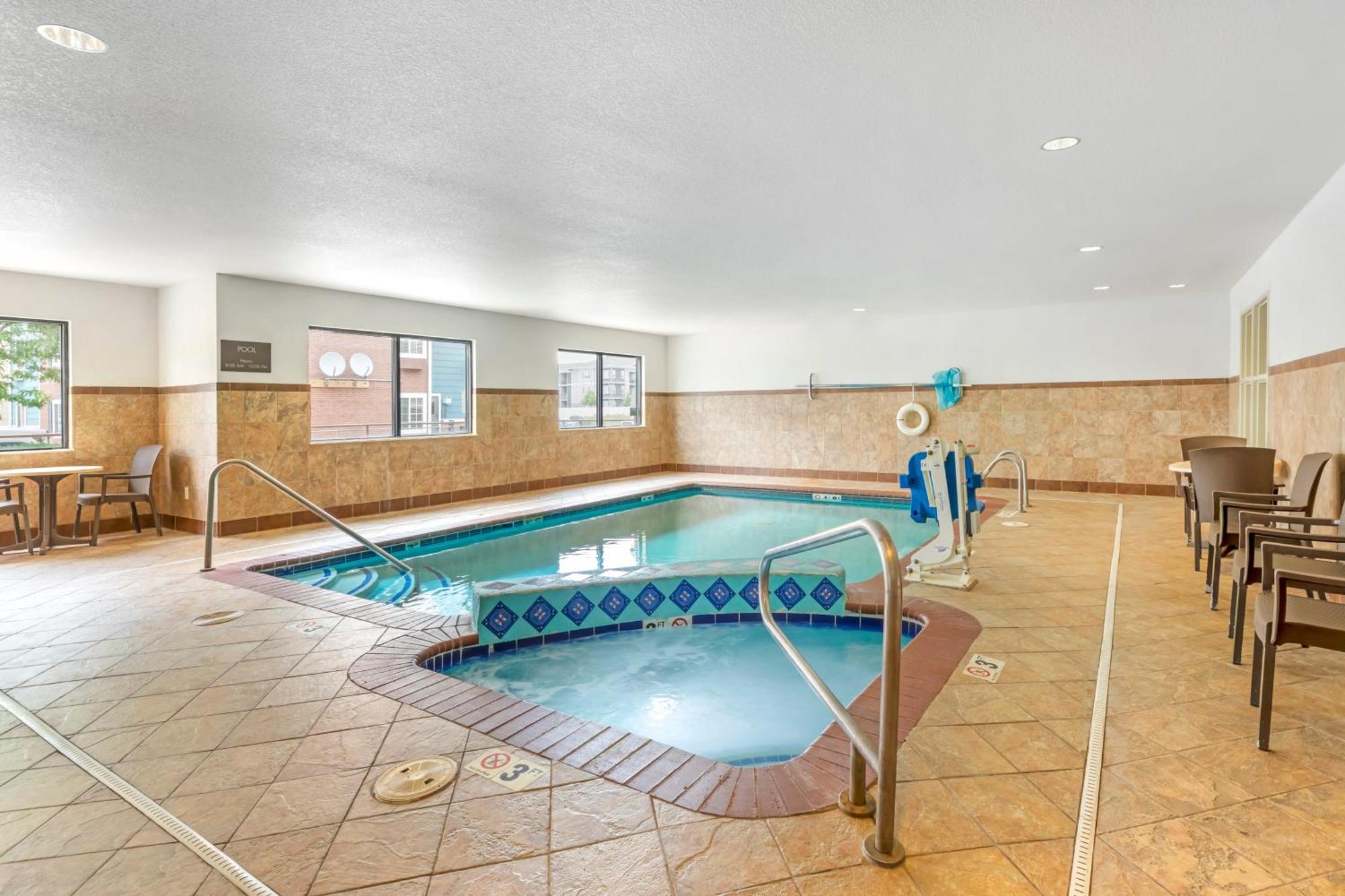 Comfort Suites Longmont Eksteriør bilde